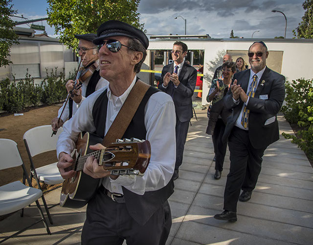 Temple Akiba Camp website design